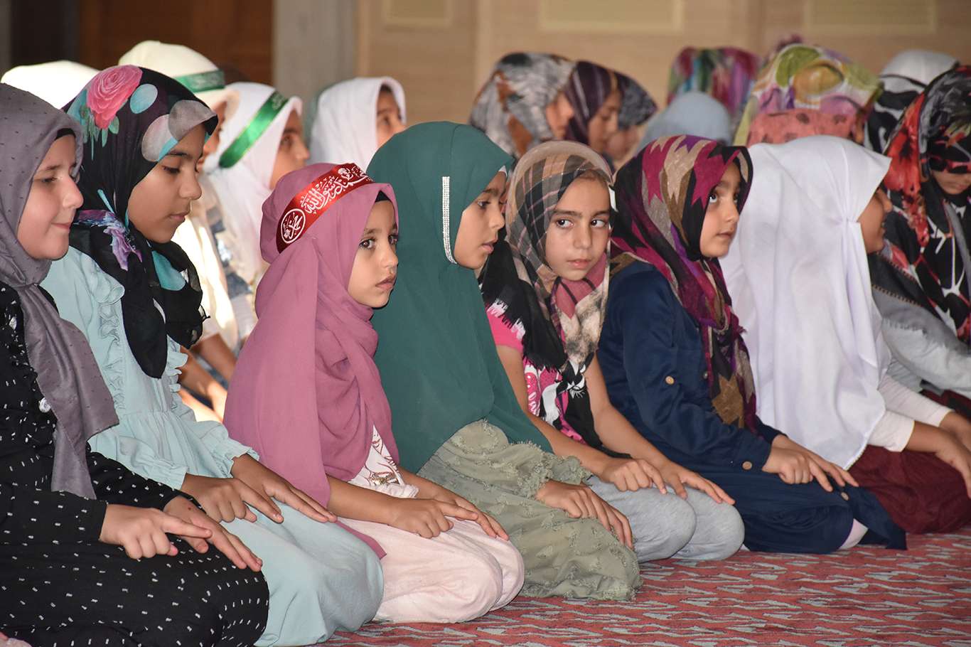 Adana'da "Hayat Namazla Güzeldir" etkinliği düzenlendi Adana'da "Hayat Namazla Güzeldir" etkinliği düzenlendi